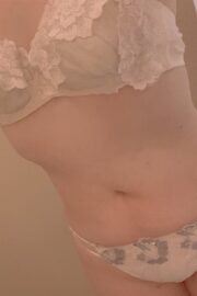 ゆりあ